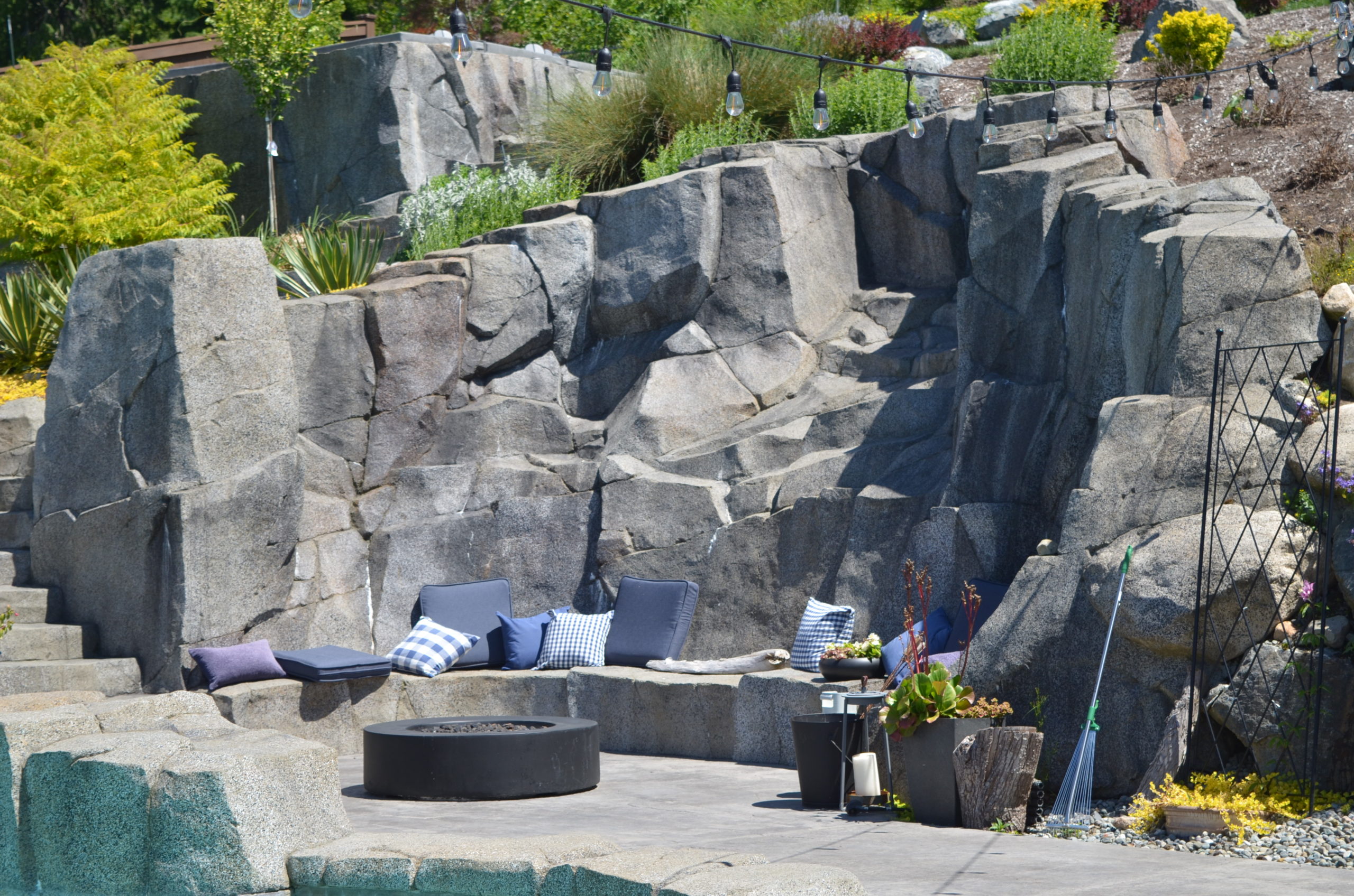 Custom Swimming Pool and Hot Tub, VSS Pools Vancouver BC